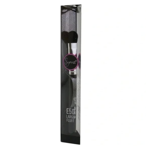 Sigma E50 Large Facial Brush Highlighting Fluff Brush NIB - Picture 1 of 3